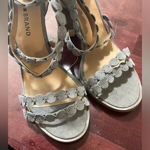 Lucky Brand LP Lameer Gray & Tan Platform Sandals, Size 8.5M